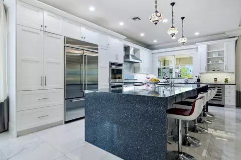 Kitchen - 155 Lucia Ct, Jupiter, FL 33478 photo 2 of 5