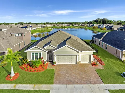 194 52nd Sq, Vero Beach, FL 32968
