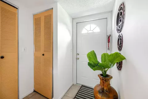 150 Lake Meryl Dr #143, West Palm Beach, FL 33411