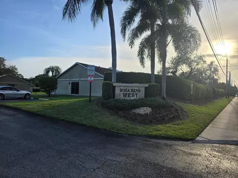 10295 Boca Bnd W #L4, Boca Raton, FL 33428