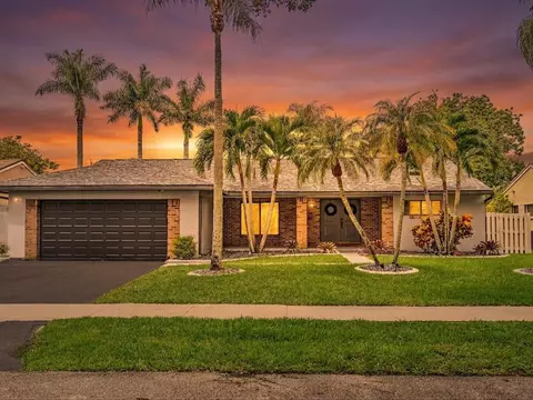 1341 White Stone Way, Davie, FL 33325