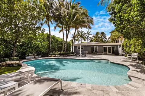 3319 NE 18th St, Fort Lauderdale, FL 33305