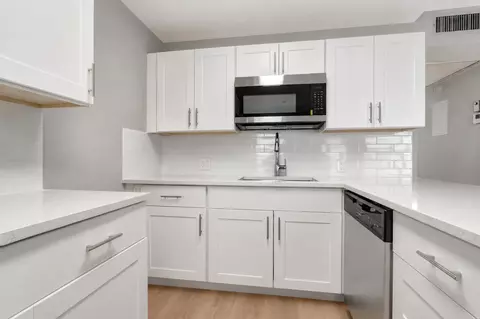 296 Fanshaw H, Boca Raton, FL 33434