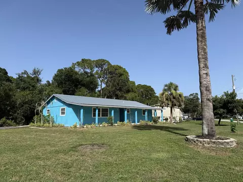 Exterior - 9107 SE 62nd Dr, Okeechobee, FL 34974 photo 2 of 5