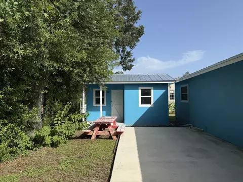 Exterior - 9107 SE 62nd Dr, Okeechobee, FL 34974 photo 5 of 5