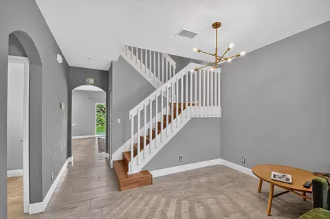 Entry Way - 308 Spruce St, Boynton Beach, FL 33426 photo 1 of 3