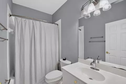 Bath - 308 Spruce St, Boynton Beach, FL 33426 photo 8 of 9