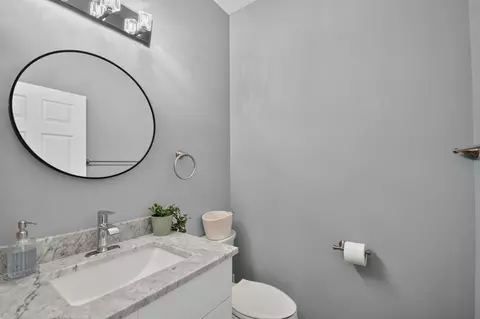 Bath - 308 Spruce St, Boynton Beach, FL 33426 photo 1 of 9