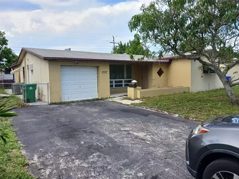 7757 SEmbassy Blvd, Miramar, FL 33023