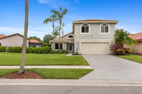 10654 Santa Laguna Dr, Boca Raton, FL 33428
