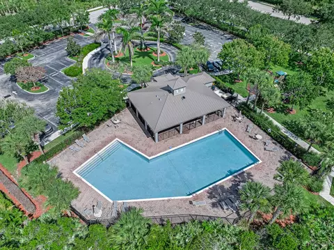 View/Area - 4825 SE Chiles Ct, Stuart, FL 34997 photo 7 of 8