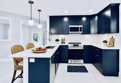 Kitchen - 4825 SE Chiles Ct, Stuart, FL 34997 photo 3 of 6