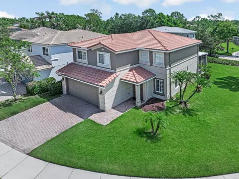 View/Area - 4825 SE Chiles Ct, Stuart, FL 34997 photo 1 of 8