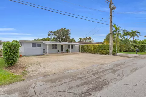 6350 SW 32nd St, Miami, FL 33155