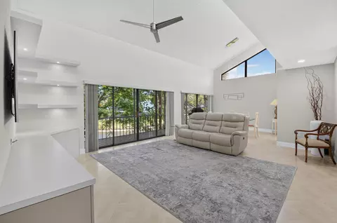 7759 Lakeside Blvd #G806, Boca Raton, FL 33434
