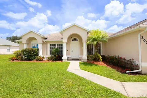 2606 Serenity Cir N, Fort Pierce, FL 34981