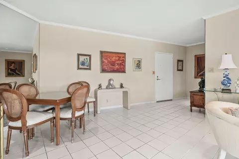 Dining - 44 Cocoanut Row #222B, Palm Beach, FL 33480 photo 1 of 5