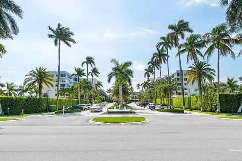 Exterior - 44 Cocoanut Row #222B, Palm Beach, FL 33480 photo 3 of 5