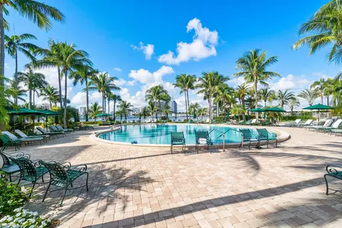 Exterior - 44 Cocoanut Row #222B, Palm Beach, FL 33480 photo 4 of 5