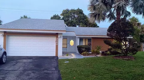 3580 NW 73rd Ave, Lauderhill, FL 33319