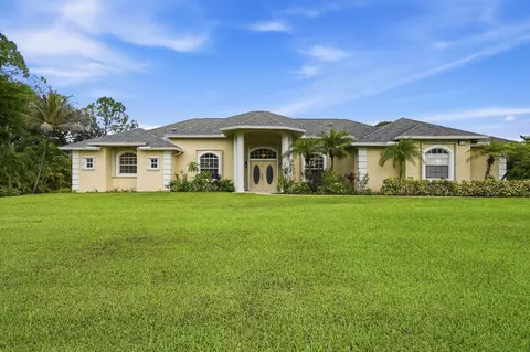 13882 43rd Rd N, Royal Palm Beach, FL 33411