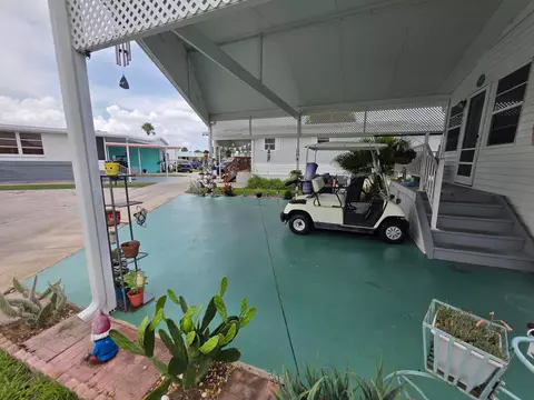 Exterior - 5354 SE 64th Ter, Okeechobee, FL 34974 photo 1 of 13