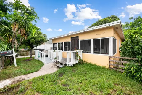 728 22nd St, West Palm Beach, FL 33407