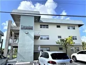 270 Layne Blvd #308, Hallandale Beach, FL 33009