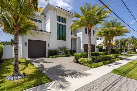 Exterior - 2420 NE 48th St, Lighthouse Point, FL 33064 photo 11 of 11