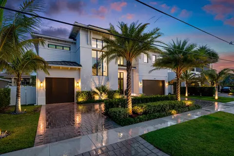 Exterior - 2420 NE 48th St, Lighthouse Point, FL 33064 photo 3 of 11