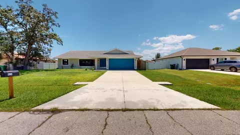 974 SE Belfast Ave, Port Saint Lucie, FL 34983