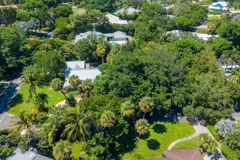 22 N Via Lucindia, Sewalls Point, FL 34996 photo 12