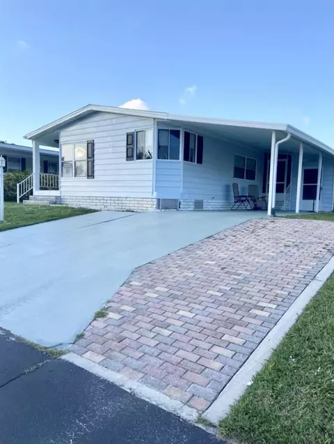 240 Travis Cay Pl, Fort Pierce, FL 34982