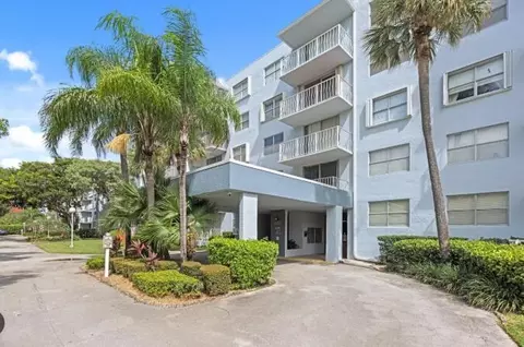 480 Executive Center Dr #2F, West Palm Beach, FL 33401