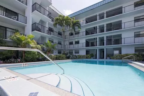 1975 SE 3rd St #403, Deerfield Beach, FL 33441