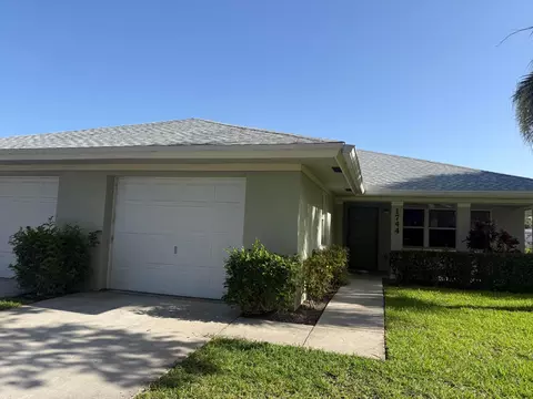 1744 N Dovetail Dr, Fort Pierce, FL 34982