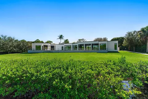 8309 SE Rivers Edge St, Jupiter, FL 33458