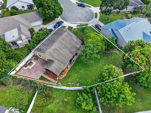 View/Area - 166 Raintree, Jupiter, FL 33458 photo 1 of 8