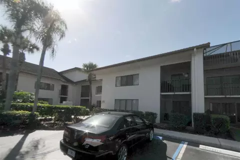 3400 Twin Lakes Ter #102, Fort Pierce, FL 34951