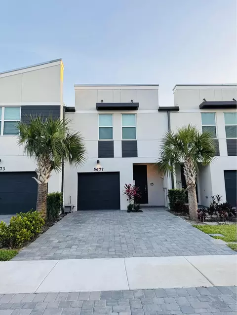 5677 Mentmore Dr #5677, Mangonia Park, FL 33407