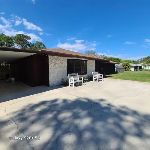 6015 Silver Oak Dr, Fort Pierce, FL 34982
