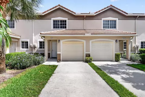 6691 Old Farm Trl, Boynton Beach, FL 33437