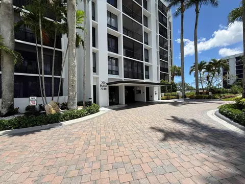 7738 Laakeside Blvd #373, Boca Raton, FL 33434