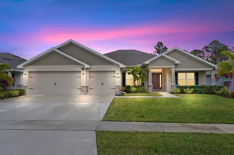 8324 Amalfi Cir, Fort Pierce, FL 34951