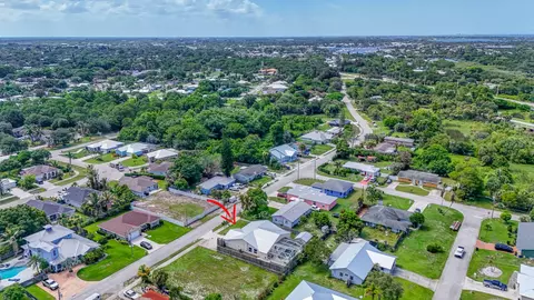 View/Area - 5673 SE Inez Ave, Stuart, FL 34997 photo 4 of 4