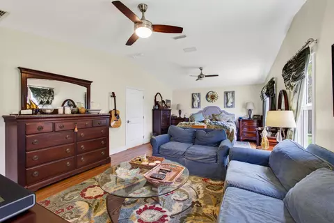 Bedroom - 5673 SE Inez Ave, Stuart, FL 34997 photo 2 of 7