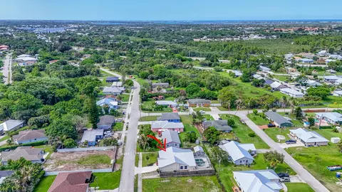 View/Area - 5673 SE Inez Ave, Stuart, FL 34997 photo 3 of 4