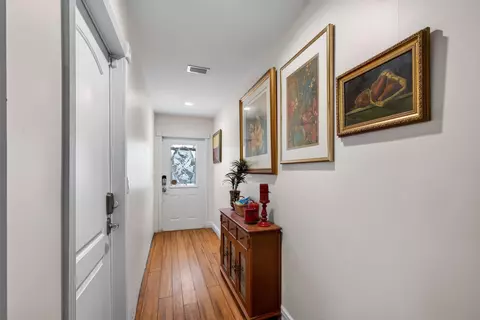 Entry Way - 5673 SE Inez Ave, Stuart, FL 34997 photo 2 of 3