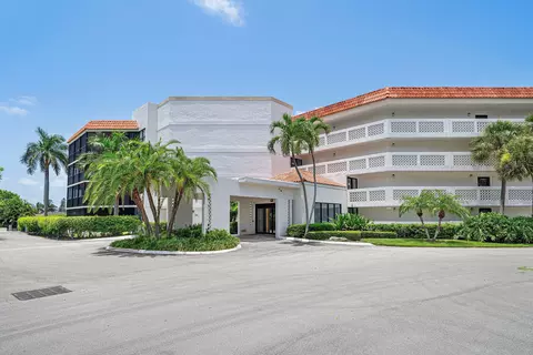 800 Jeffery St #307, Boca Raton, FL 33487
