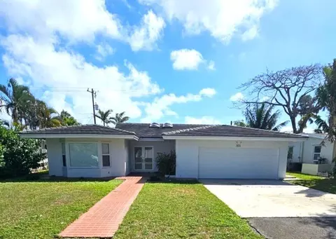 2648 NE 9th St, Pompano Beach, FL 33062